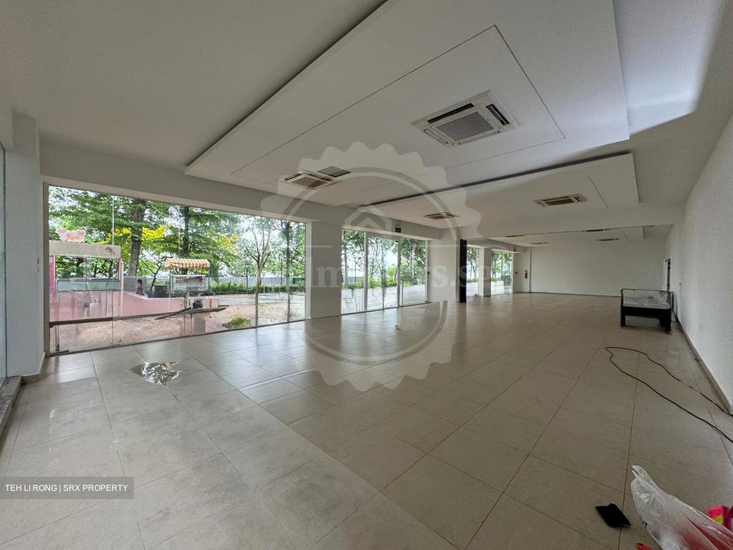 The Punggol Settlement (D19), Retail #572097011